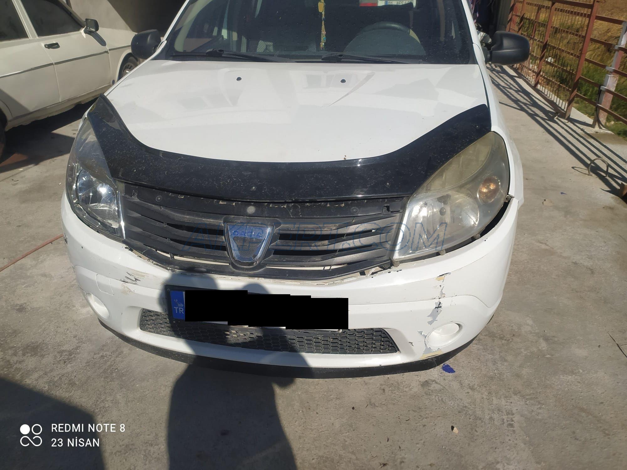 DACIA SANDERO BLACKLINE 1.4 (75)