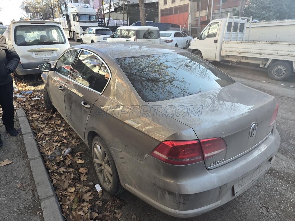 VOLKSWAGEN PASSAT 2.0 TDI BMT 140 COMFORTLINE TIPT