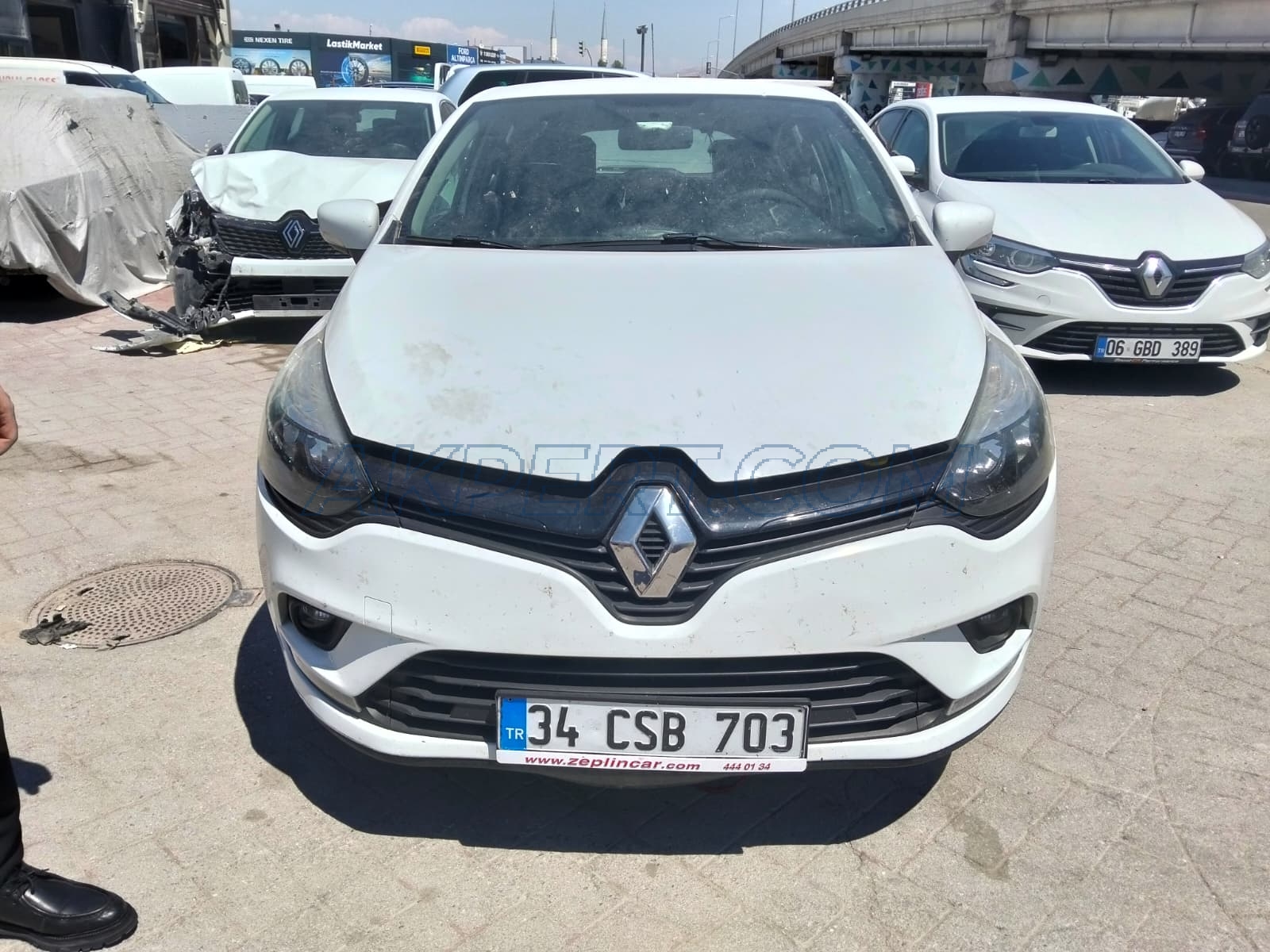 RENAULT CLIO 0.9