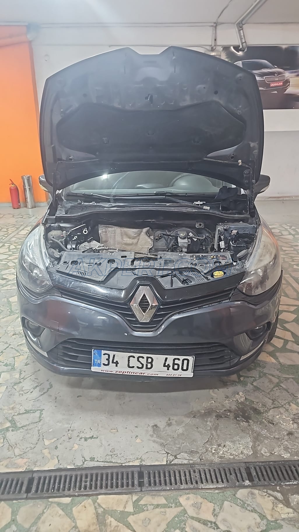 RENAULT CLIO 0.9